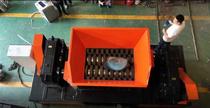 High-capacity Dual-Shaft Scrap Shredder For High-Hardness Metals best